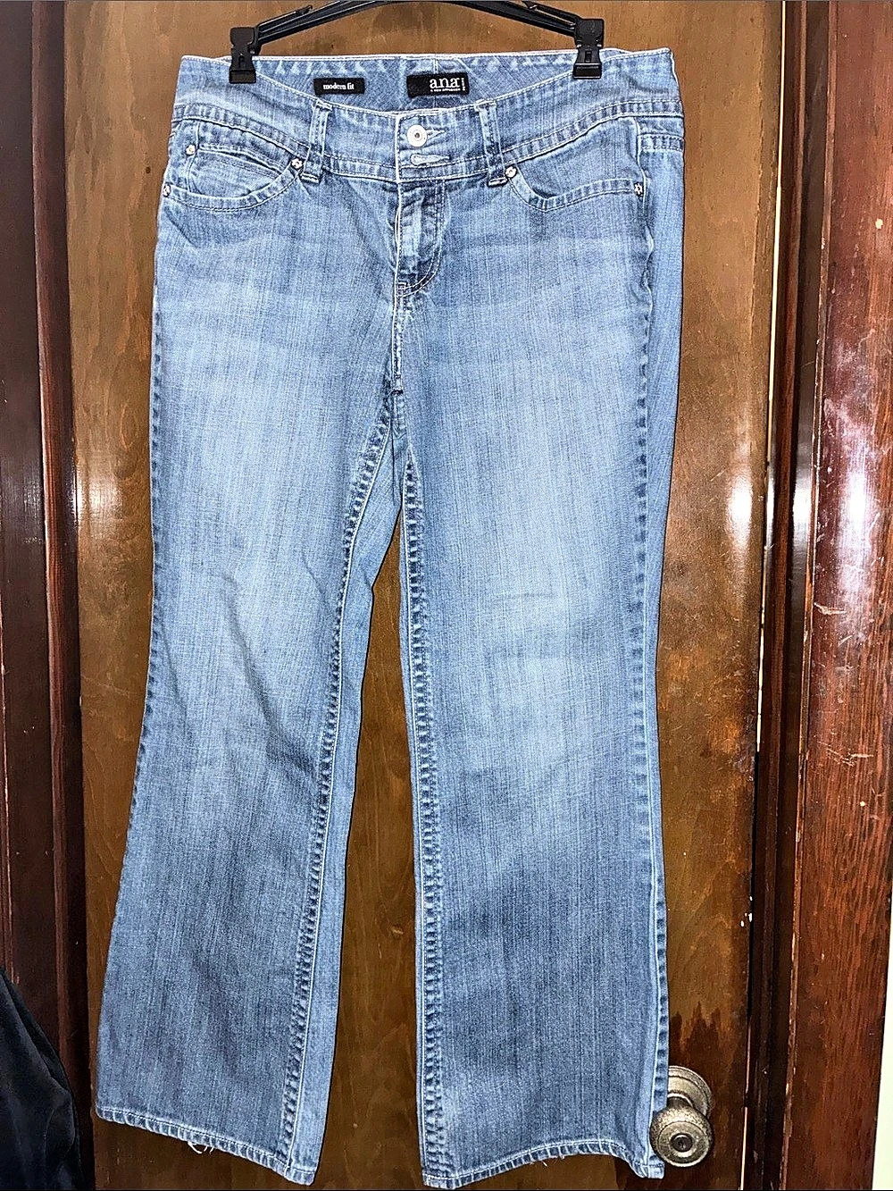 a.n.a. Womens Modern Fit Medium Wash Blue Jeans Size 10 Petite 10P
